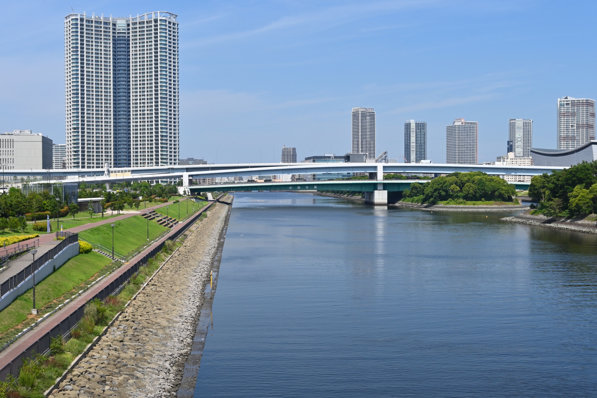 東雲運河の画像