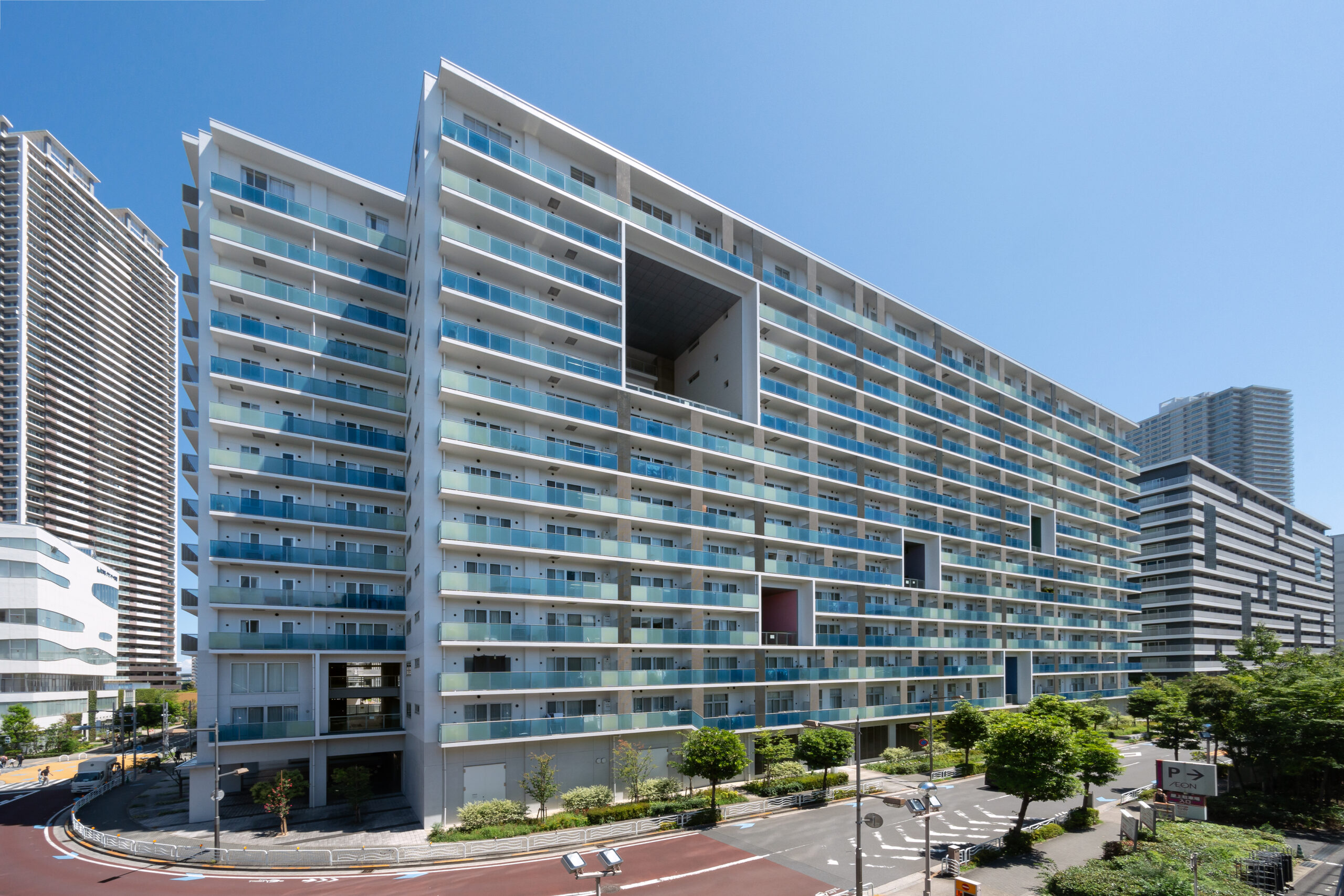 Brillia ist 東雲キャナルコート 外観